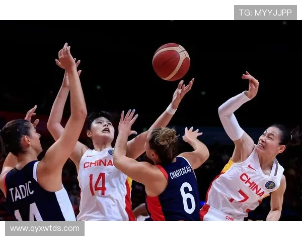 中国女篮热身赛战胜法国 展现强大实力备战女篮世界杯 中国女篮热身赛战胜法国 展现强大实力备战女篮世界杯